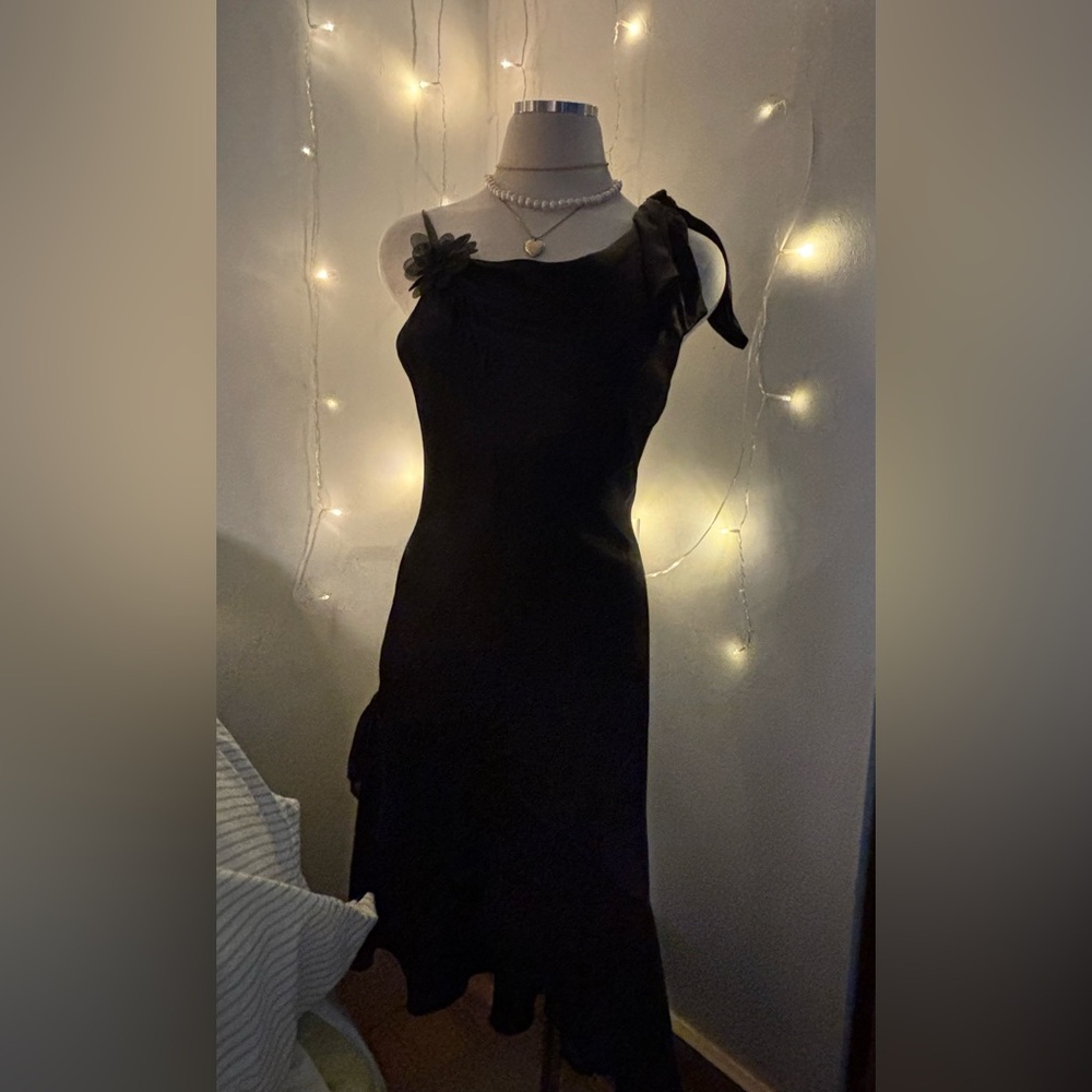 Vintage Shandy One Shoulder Black Dress
